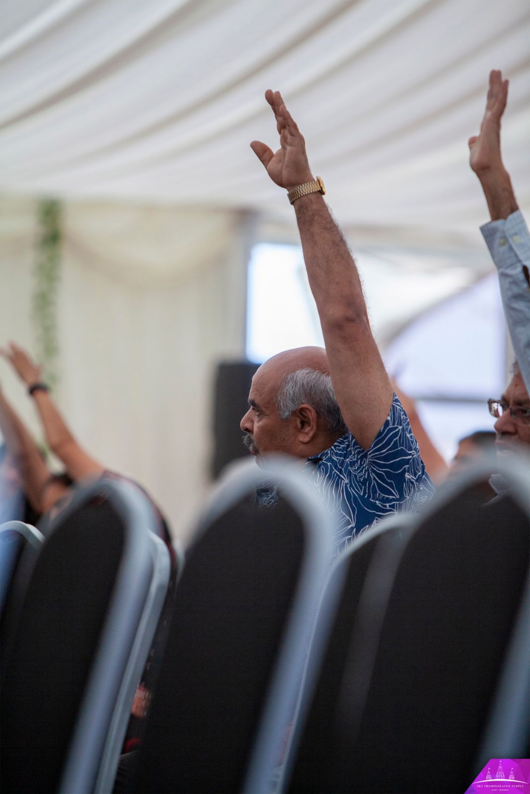 ©1987-2017 SKS Swaminarayan Temple East London